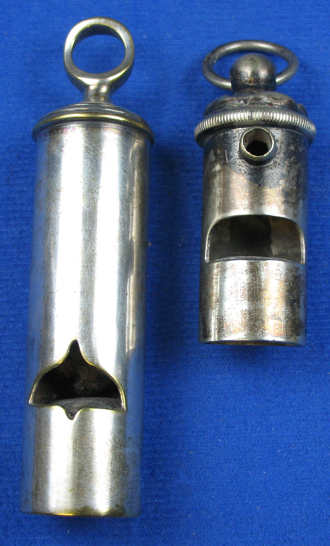 barrall large round whistle size comparison with tudor rose hudson